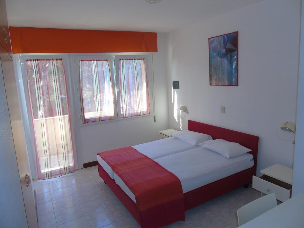 Villa Valeria Lignano Sabbiadoro Habitación foto